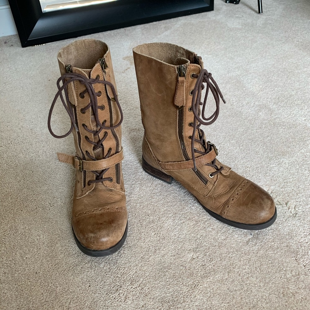 LEATHER tie up combat boots! ALDO brand